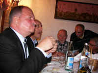 100_2359.JPG (1155377 byte)