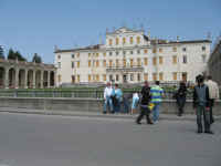 IMG_1199.JPG (1340839 byte)